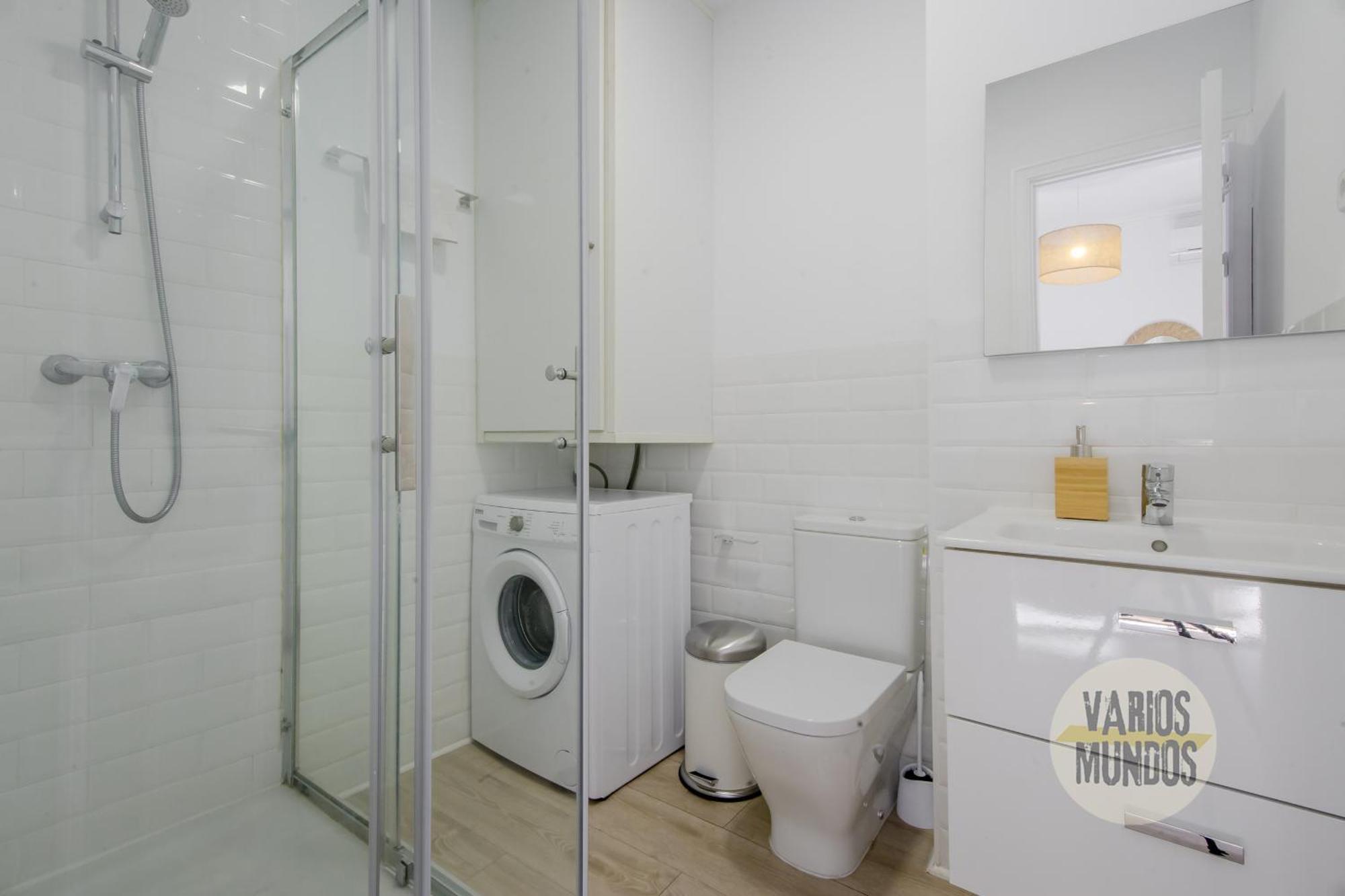 Elegant Apt Para 4Pax En Las Letras-Cortes Madri Exterior foto