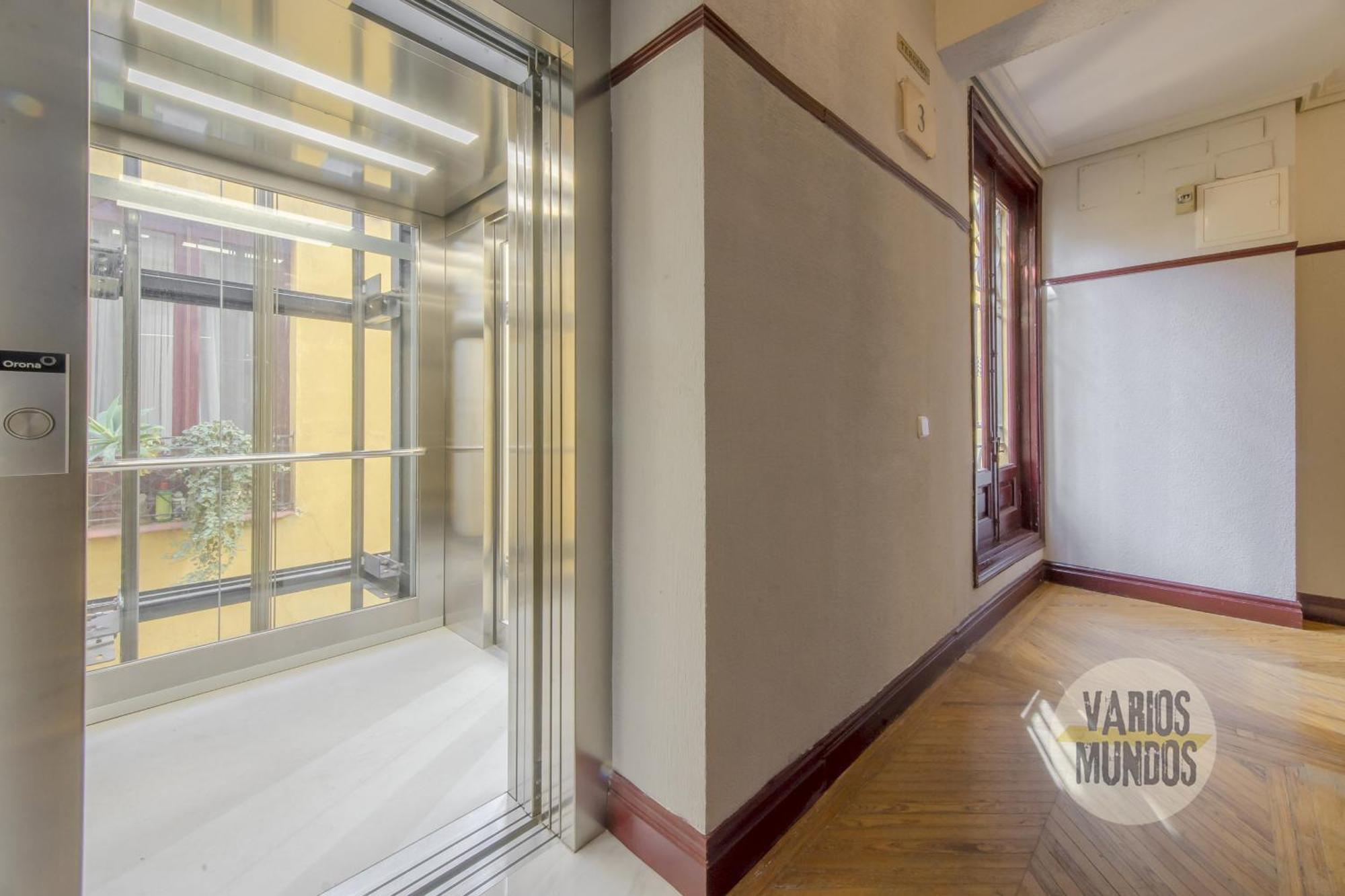 Elegant Apt Para 4Pax En Las Letras-Cortes Madri Exterior foto